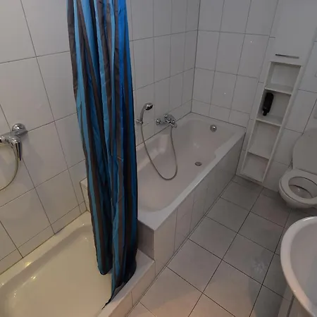 Degerloch Apartment *